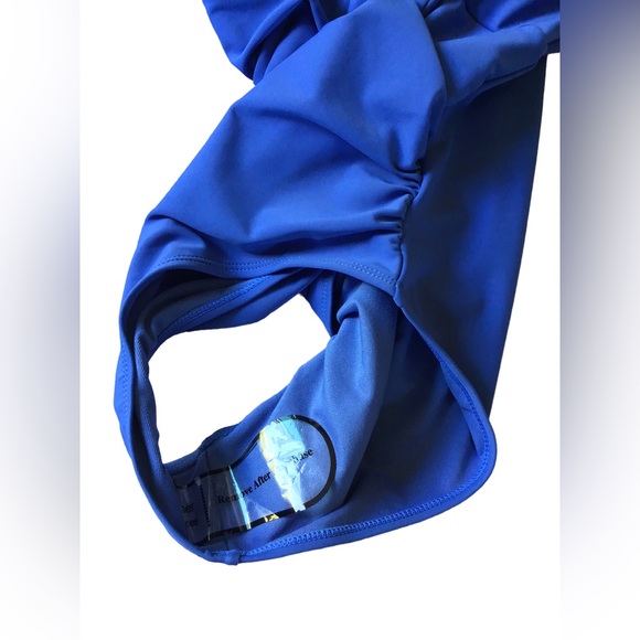 Nicole Miller Studio “NWT” $98 1 Piece Swimsuit 💖💖🌷🌷HOST PICK💖💖🌷🌷❣️❣️❣️ - Picture 3 of 10